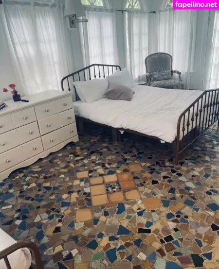 Nina Lakes OnlyFans Thumbnail #vt2BSeMu8Q