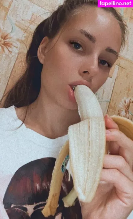 Nina Liin OnlyFans Thumbnail #OlkmJfBAxm