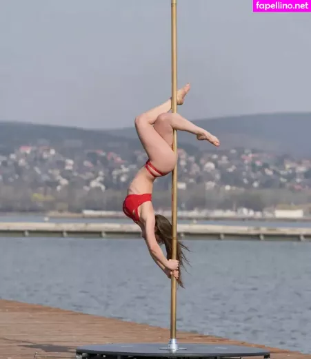 Nina Love1 OnlyFans Thumbnail #c98qfOUNbG