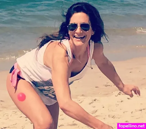 Nina Marlisa Lenzi OnlyFans Thumbnail #Xm8wr8OoyI