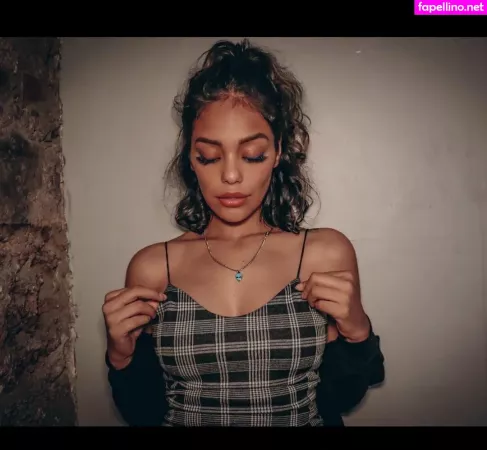 Nina Morelo OnlyFans Thumbnail #PjDGxlLCEj