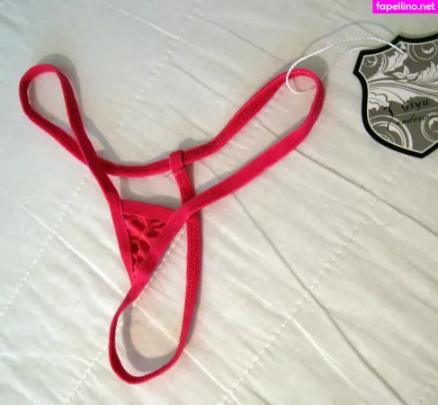 Nina Naughty Free OnlyFans Thumbnail #814lY4ffy4