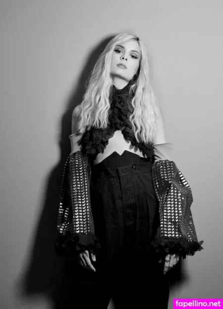 Nina Nesbitt OnlyFans Thumbnail #1sfFJxlXHy