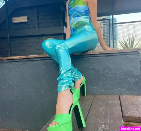Nina Nesbitt OnlyFans Thumbnail #4zBW0f338g