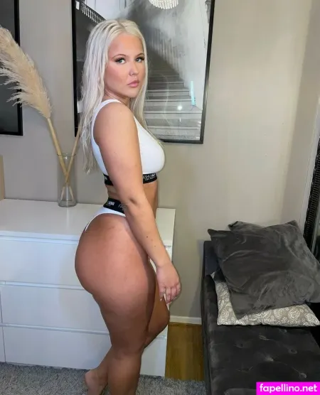Nina Nyhagen OnlyFans Thumbnail #dPcCMrfMH4
