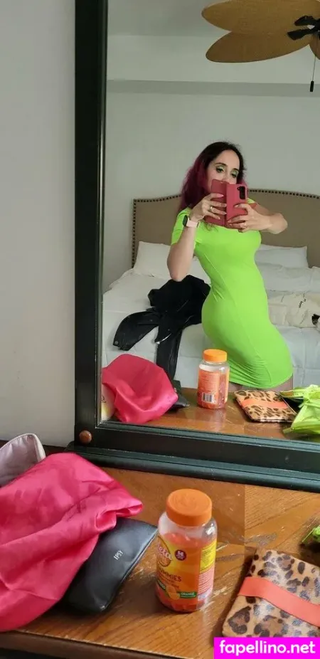 Nina Osegueda Queenhell Main Profile Photo