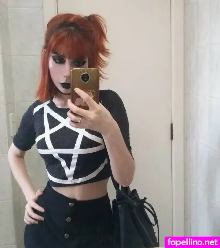 Nina Pessi OnlyFans Thumbnail #Eg4cH1tVq1
