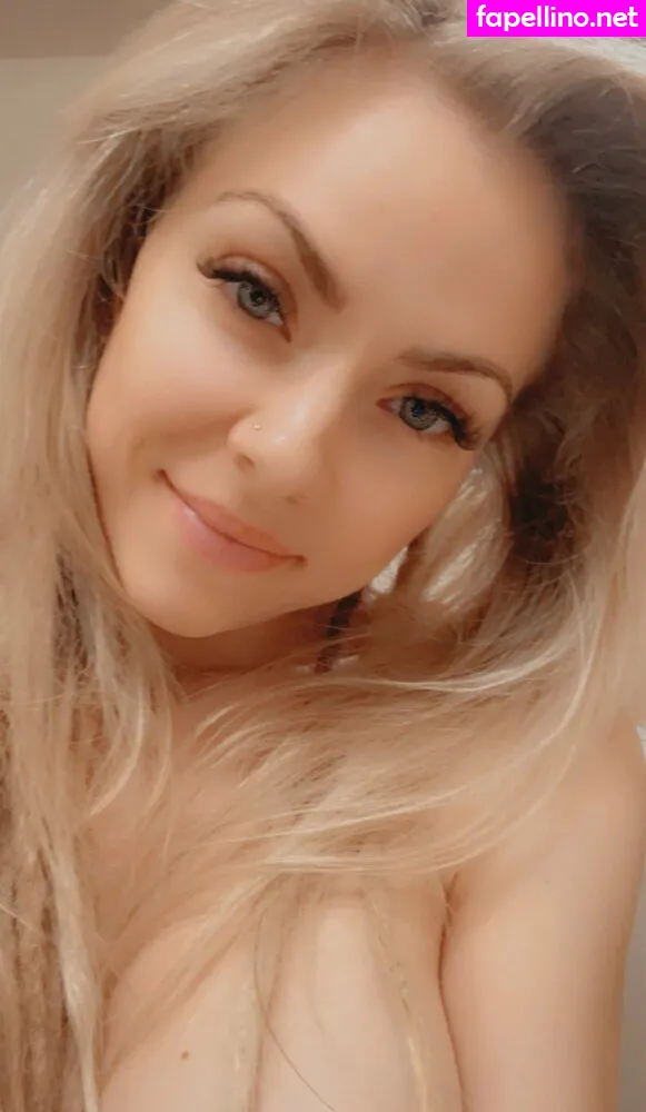 Amber la Ray, knusperstern, nina_rei Nude Leaked OnlyFans Photo #PC8BYwL9UM