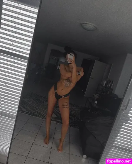 Nina Siegert OnlyFans Thumbnail #d09i6uve8o