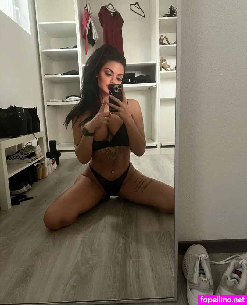 nina_siegert Nude Leaked OnlyFans Photo #h9DTxBidhn