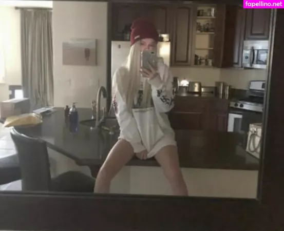 Nina Volkova OnlyFans Thumbnail #HK34ZdACtU
