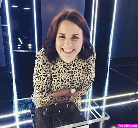 Nina Warhurst OnlyFans Thumbnail #BOfkizK70J