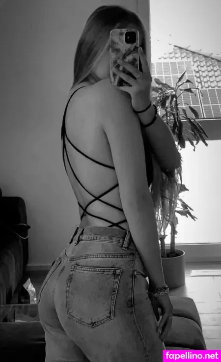 Nina Xyc OnlyFans Thumbnail #flcdXLYGTI