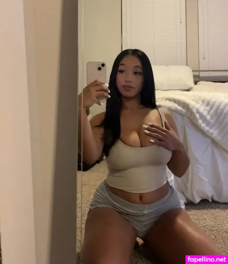 Nina OnlyFans Thumbnail #SGmtu8lVz2