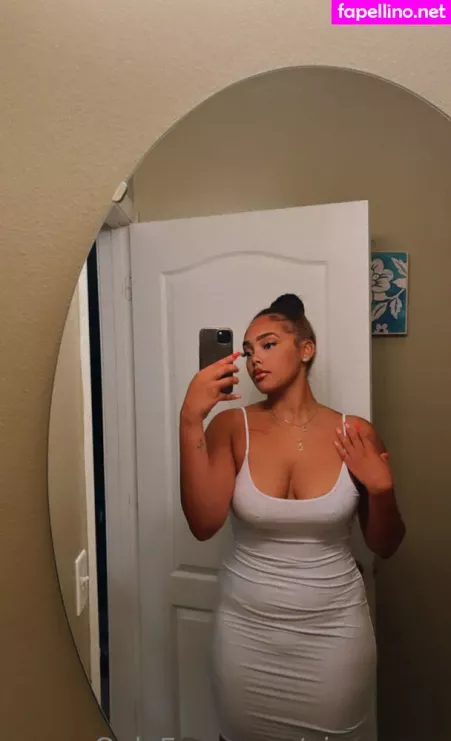 Ninaa Eve OnlyFans Thumbnail #9ZZ4SiWL1g