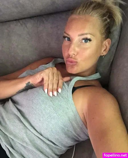 Ninaahh OnlyFans Thumbnail #hQSCcYFn6o
