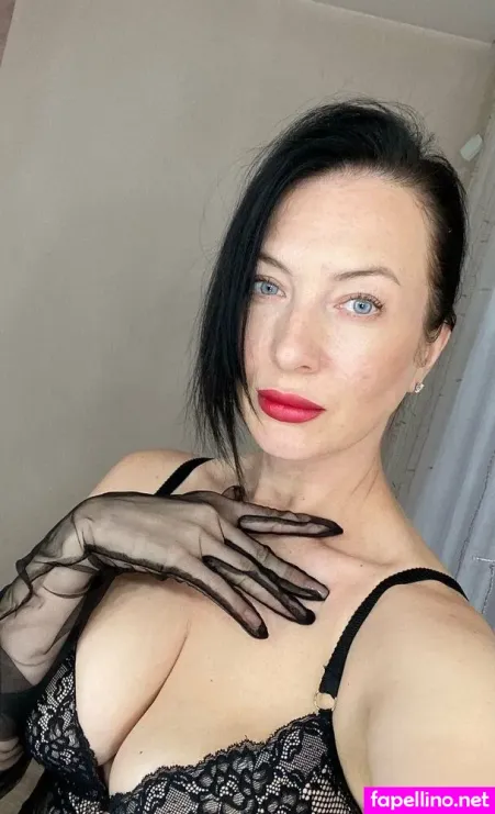 Ninabel0305 OnlyFans Thumbnail #ER7TiZRaWM