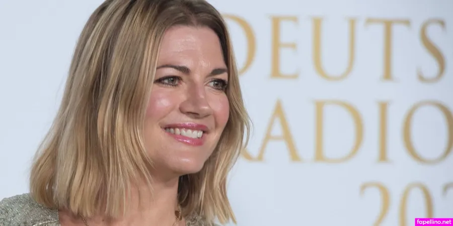 Ninabott OnlyFans Thumbnail #x9XWIJqroy