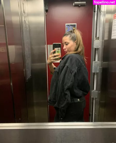 Ninacroft OnlyFans Thumbnail #Dwnn7ckeyF