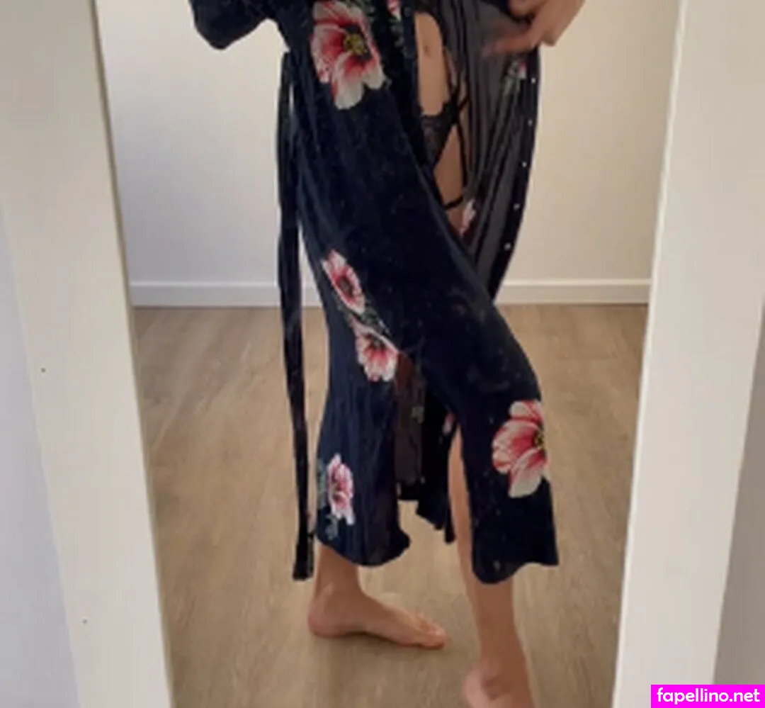 Nina DiMiele, ninamariedaniele Nude Leaked OnlyFans Photo #VjtN7MZns5