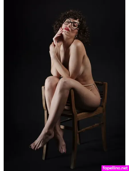 Ninaeroticart OnlyFans Thumbnail #FHYLCIyBNJ