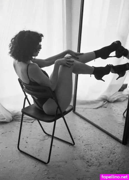 Ninaeroticart OnlyFans Thumbnail #bSmG6cEE9X