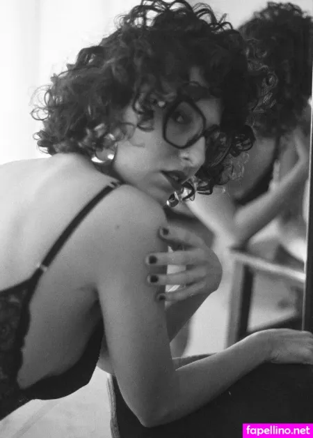 Ninaeroticart OnlyFans Thumbnail #u1u4yu17uv