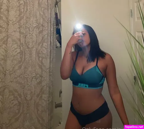 Ninaevevip OnlyFans Thumbnail #eQH9cxNykW