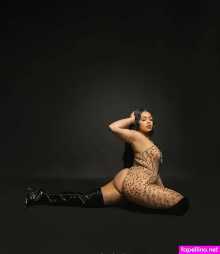 Ninaevevip OnlyFans Thumbnail #kNYddO356l