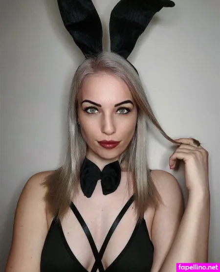 Ninagoldman OnlyFans Thumbnail #HAZsxIwBIW