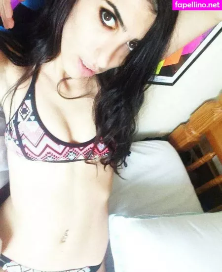 Ninakhalifa OnlyFans Thumbnail #dFpWxIBeaY