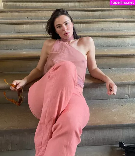 Ninakraviz OnlyFans Thumbnail #CeHB9aQZnY