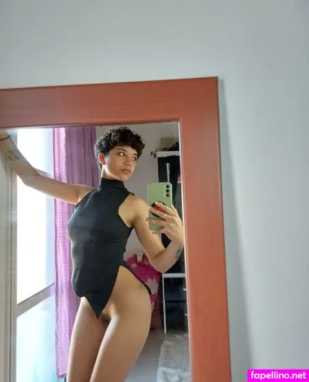 Ninakristal OnlyFans Thumbnail #i8xVAgppSg