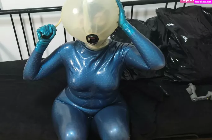 Ninaltx OnlyFans Thumbnail #1FrnjEeKMF