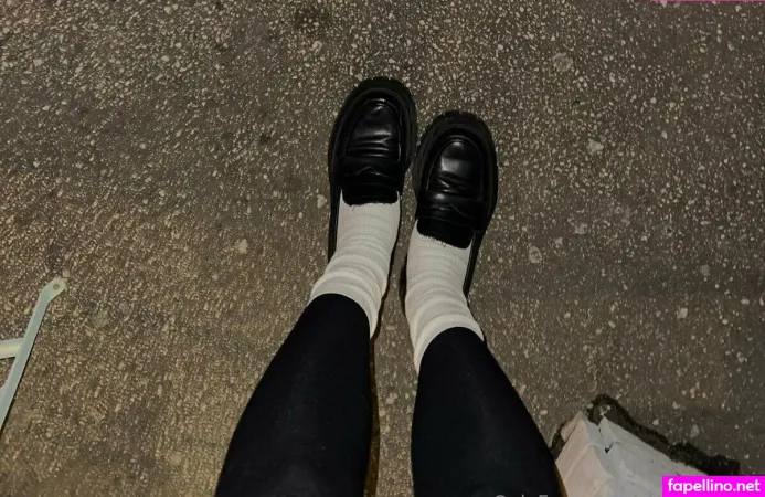 Ninaluvsfeet OnlyFans Thumbnail #wVitS0zJqT