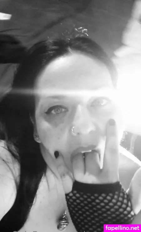 Ninamoon333 OnlyFans Thumbnail #oBEIJQwDGR