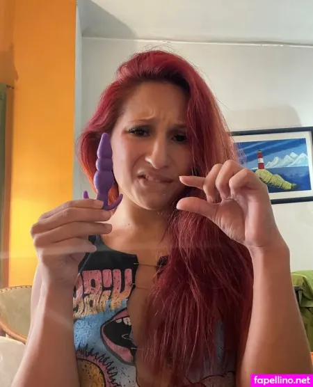 Ninaqueen00 OnlyFans Thumbnail #T08MScOTfa