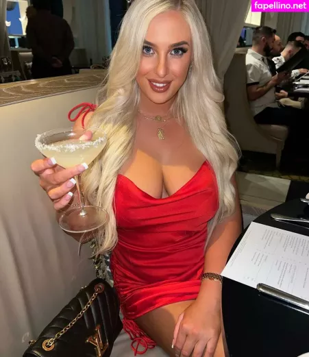 Ninaraee OnlyFans Thumbnail #hAFl2MBnCy