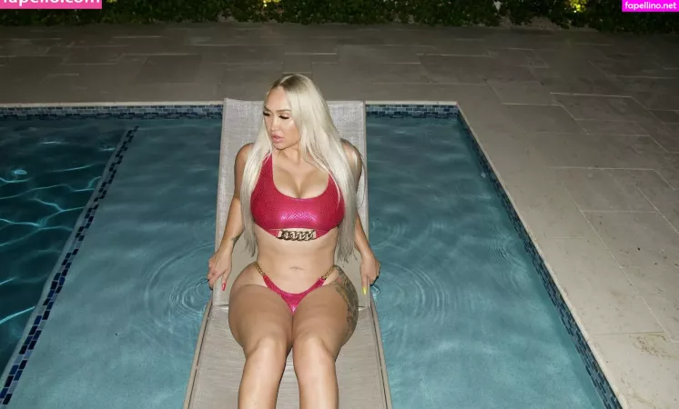 Ninasworld OnlyFans Thumbnail #rHkWuO76CB