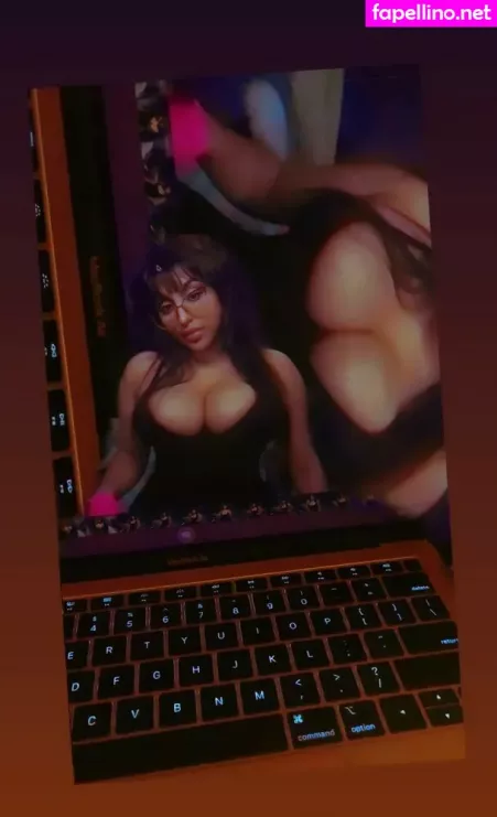 Ninathepony OnlyFans Thumbnail #2zupZWJG2p