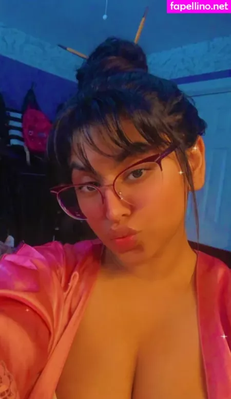 Ninathepony OnlyFans Thumbnail #kC9na2sR7u