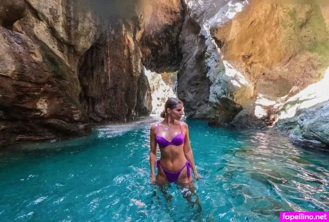 Ninathoe OnlyFans Thumbnail #M3XmGAHJQT