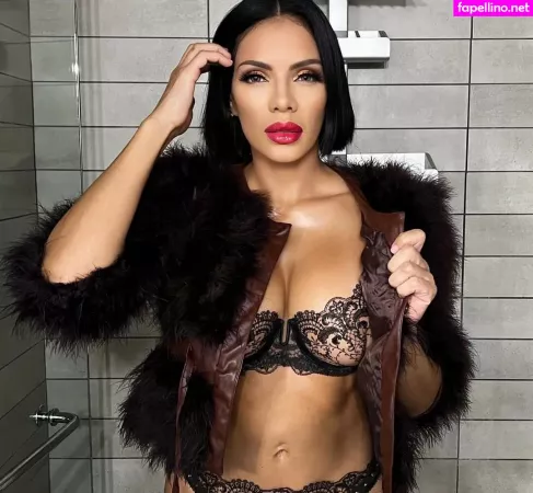 Ninaunrated OnlyFans Thumbnail #Ds2X44OaZS