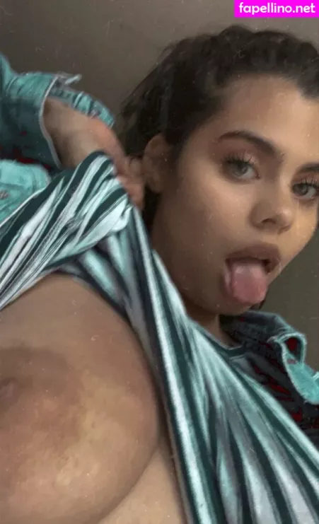 Ninaxcarolina OnlyFans Thumbnail #DlrbxyKTAU