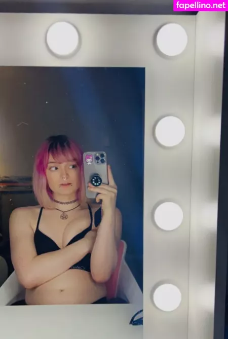 Ninehydras OnlyFans Thumbnail #nmURdvLjMF