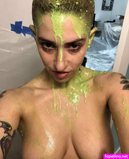 Nineinchyaelsfree OnlyFans Thumbnail #YKpyT5Zint