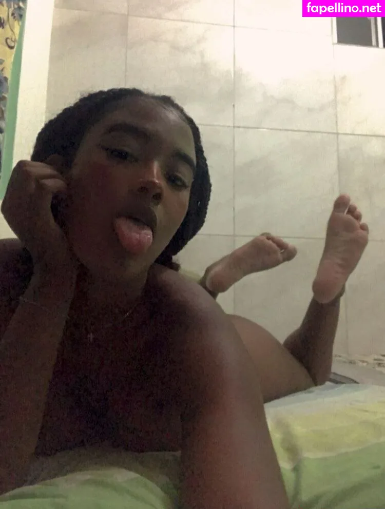 ninfetinha vih, ninnidavid, shygirlfromeurope Nude Leaked OnlyFans Photo #PmknDzCeNv