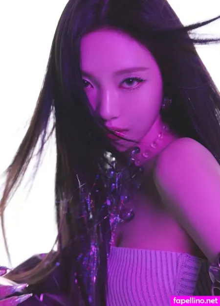 Ningning Aespa OnlyFans Thumbnail #QpkSGDyLdk