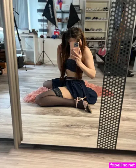 Nini Raven OnlyFans Thumbnail #Y1FaoBNgwT