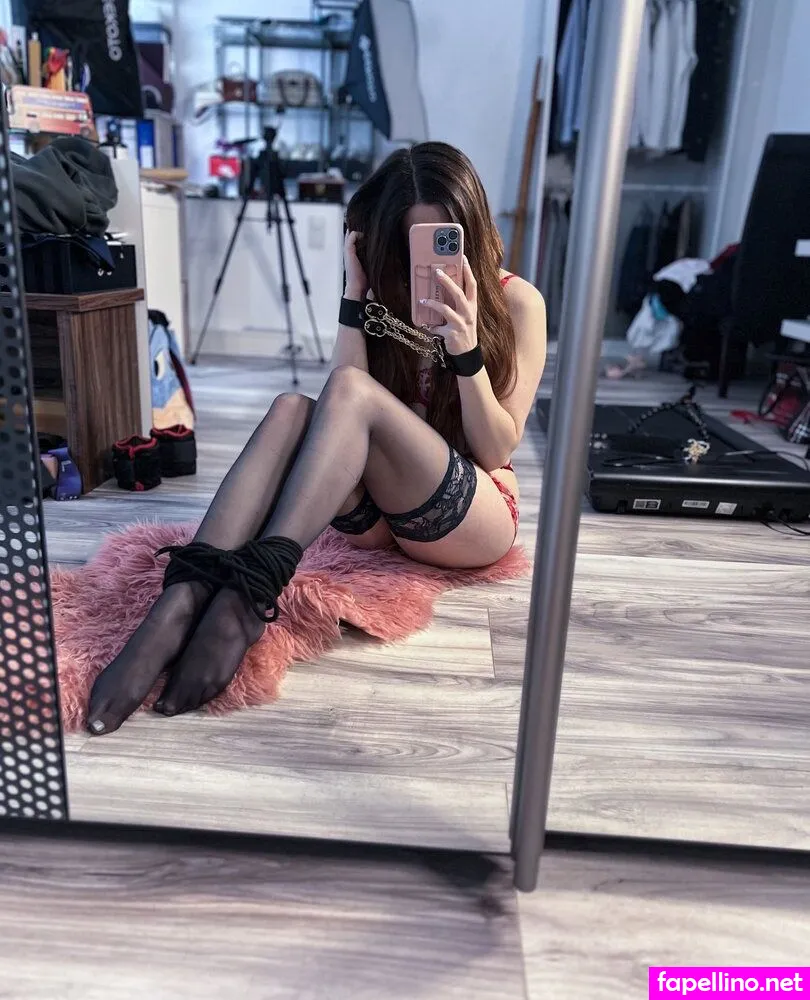 Nini_Raven, raven_nini Nude Leaked OnlyFans Photo #utb3w95sE4